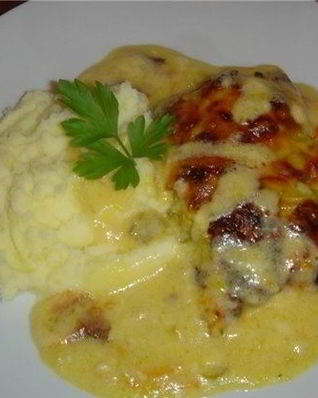 Судак под соусом Бешамель