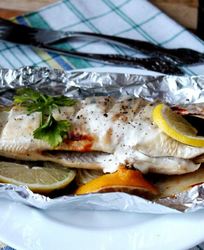 Судак в сметане в духовке запеченный