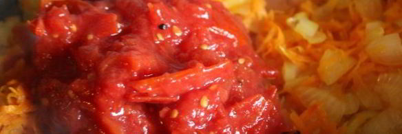 тушеный хек с овощами