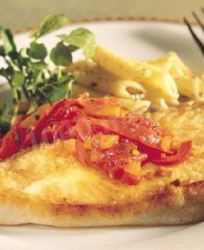 Жареный палтус с помидорами и сладким перцем