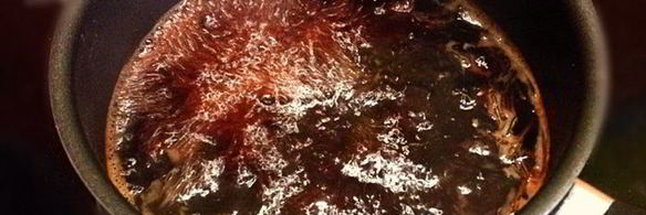 жареный сибас с ремуладом из корня сельдерея, зернистой горчицы и салатом рукола