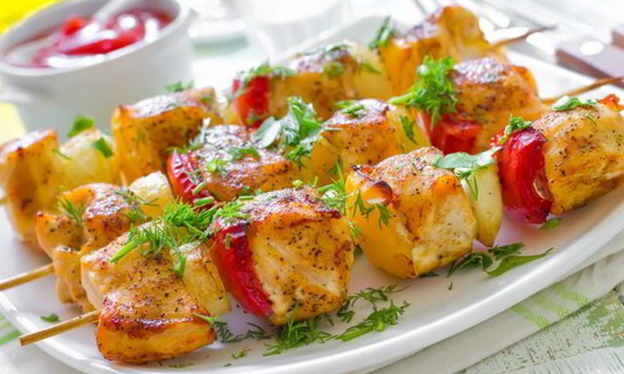 Рецепт куриного шашлыка с овощами