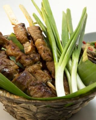 Муу Пинг — тайские свиные шашлычки