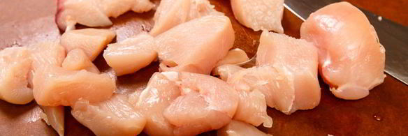 шашлычки из куриного филе и ананасов