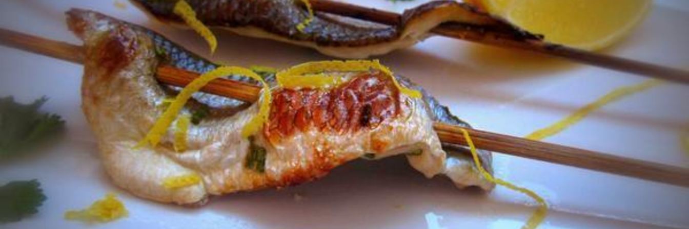 Шашлычки из рыбы с медом и розмарином