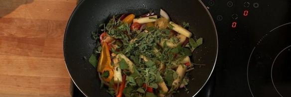 шашлык из баранины с айвой