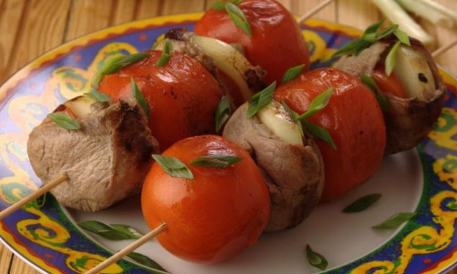 Рецепт шашлыка из баранины с помидорами