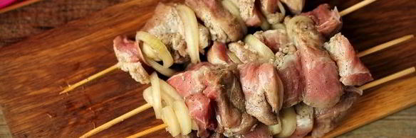 шашлык из свинины с овощами в духовке