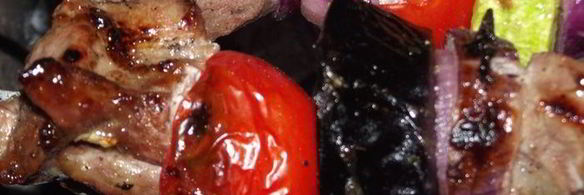 шашлык из свинины с овощами в луковом маринаде