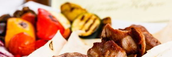 шашлык из свинины с овощами