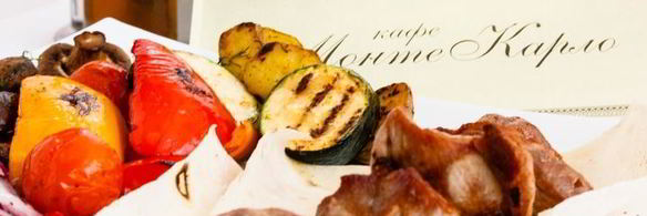 шашлык из свинины с овощами