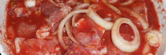 шашлык из свинины в томатном маринаде в духовке