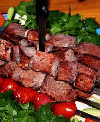 Шашлык, замаринованный на вине