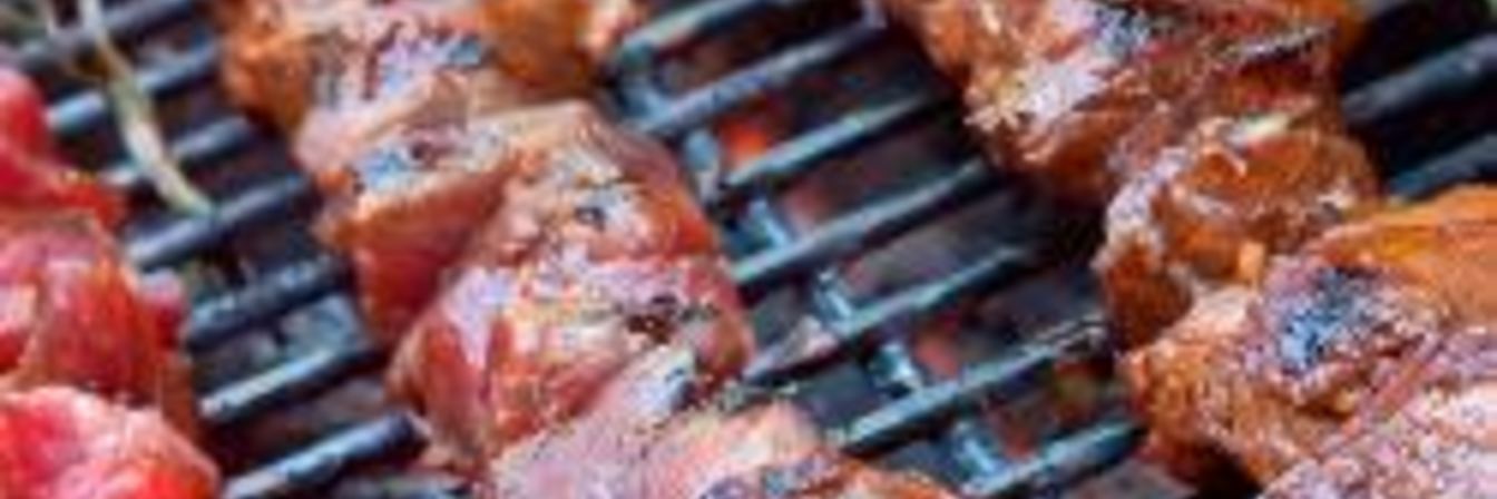 Шашлыки из баранины в апельсиновом маринаде