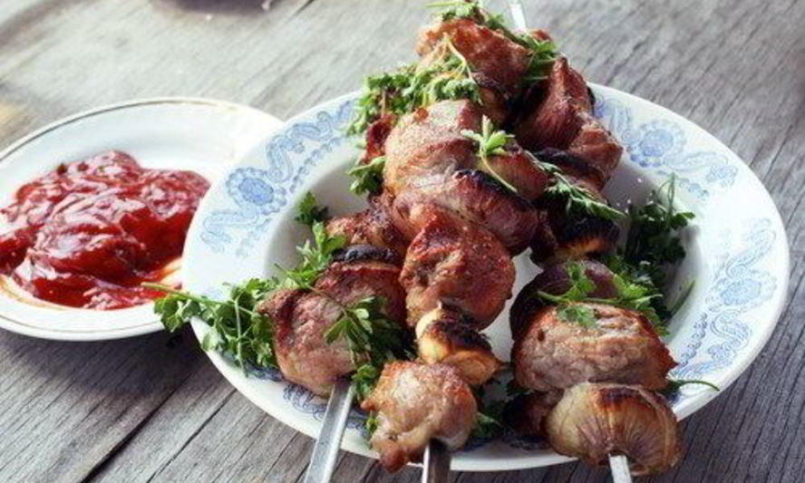 Рецепт шашлыков из баранины в гранатовом маринаде