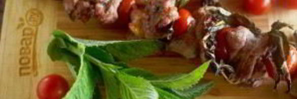 шашлыки из ягненка с помидорами и мятой