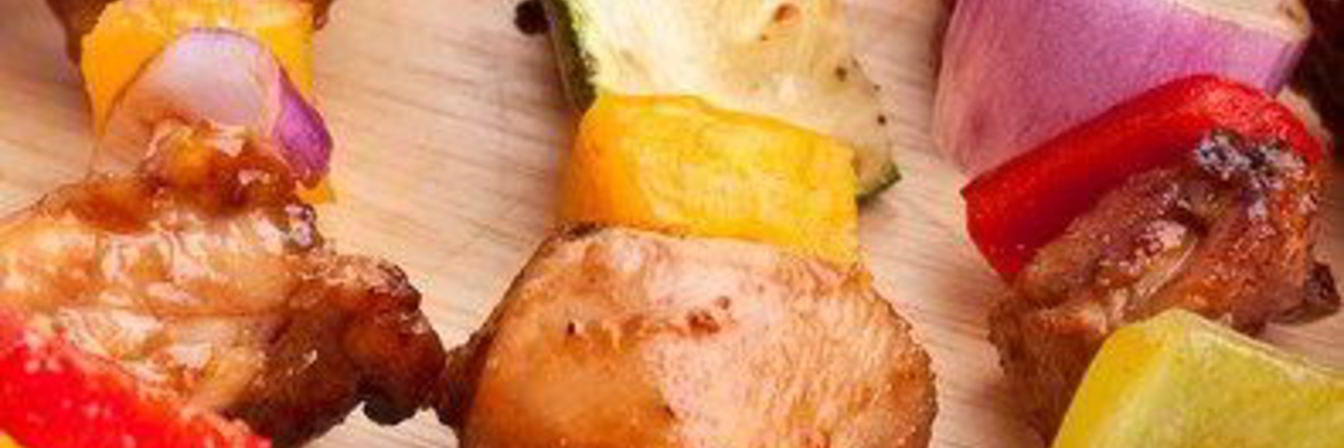 Свиные шашлыки на гриле в лаймовом маринаде