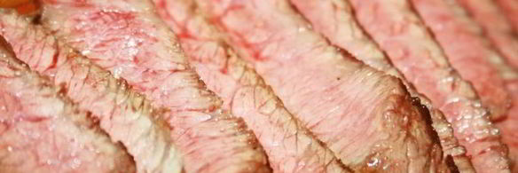 говяжьи стейки-гриль маринованные в светлом пиве