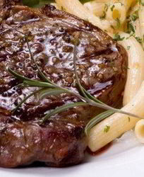 Говяжьи стейки с горчичным соусом