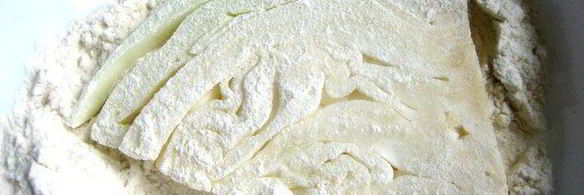 капустные стейки под сыром джюгас