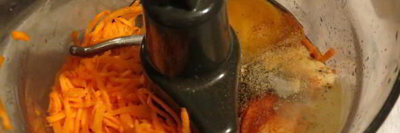 куриные стейки в морковном маринаде