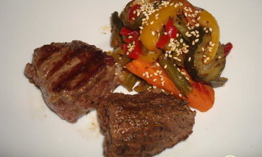 Рецепт мини стейки на гриле с овощами