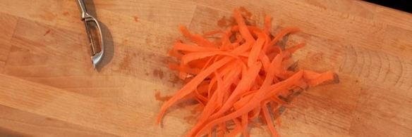 минутный стейк со смайл-глазуньей