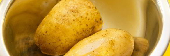 стейк из форели с картофелем