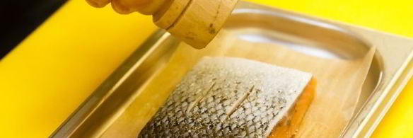 стейк из форели с картофелем