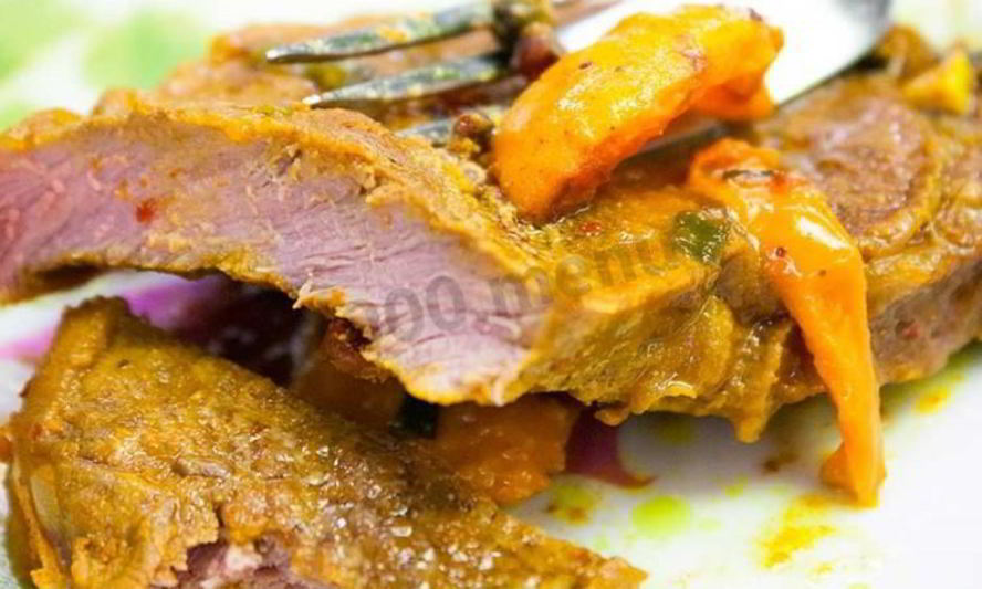 Рецепт стейка из говядины с абрикосовыми дольками