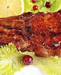 Стейк из свинины на кости