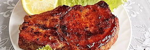 стейк из свинины на кости