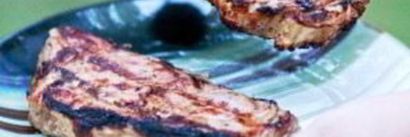 стейк, маринованный в луковом соке