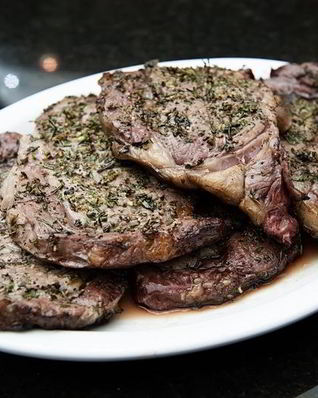 Стейк на решетке