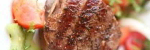 стейк с кровью