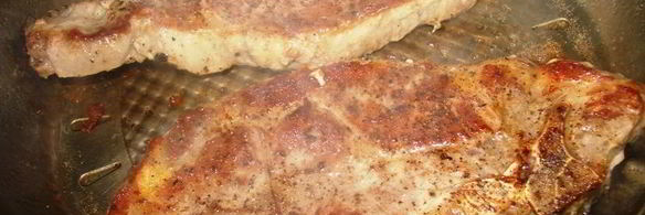 стейк свиной на косточке