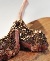 Стейк томагавк