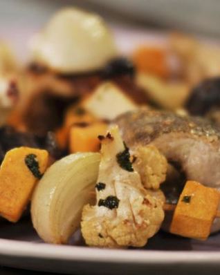 Стейки из щуки с запеченными овощами