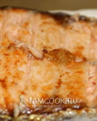 Стейки из семги на углях