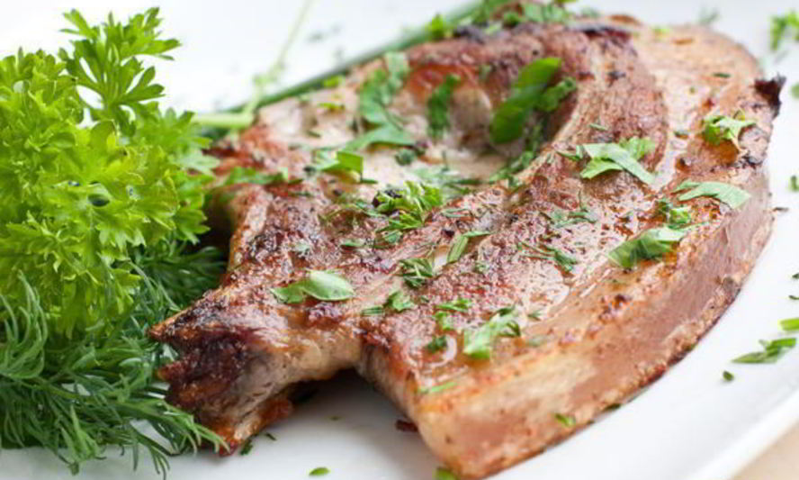 Рецепт свиного стейка в маринаде из зеленого чая