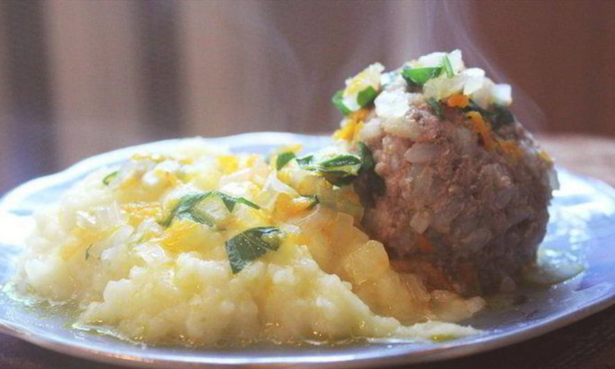 Рецепт фаршированных перепелиными яйцами тефтели