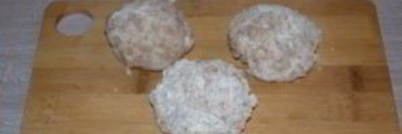 куриные тефтели в сметанном соусе