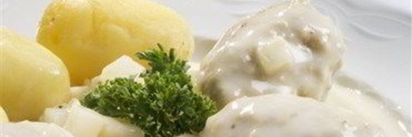 Мясные тефтели с рисом и белым соусом