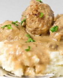 Мясные тефтельки в сметанном соусе