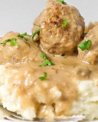 Мясные тефтельки в сметанном соусе