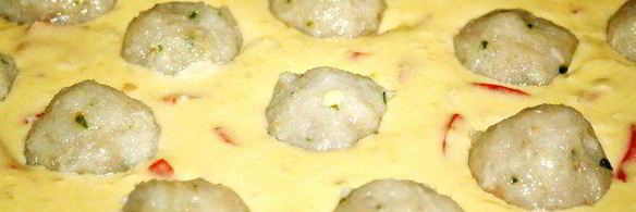 паста с куриными тефтелями под тыквенным соусом