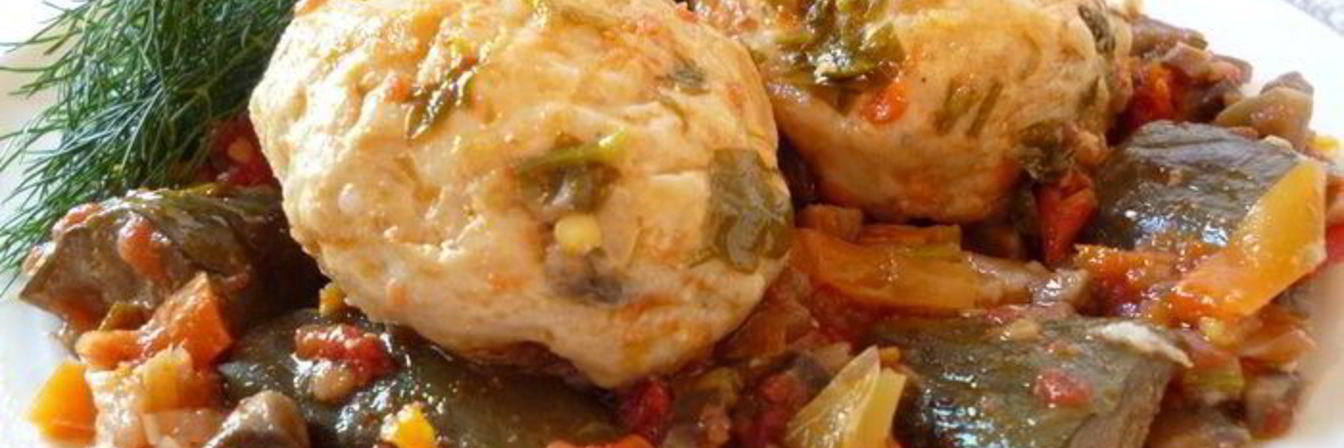 Рыбно-грибные тефтельки, запеченные с овощами