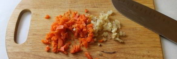 тефтели мясные в сметанно-томатном соусе