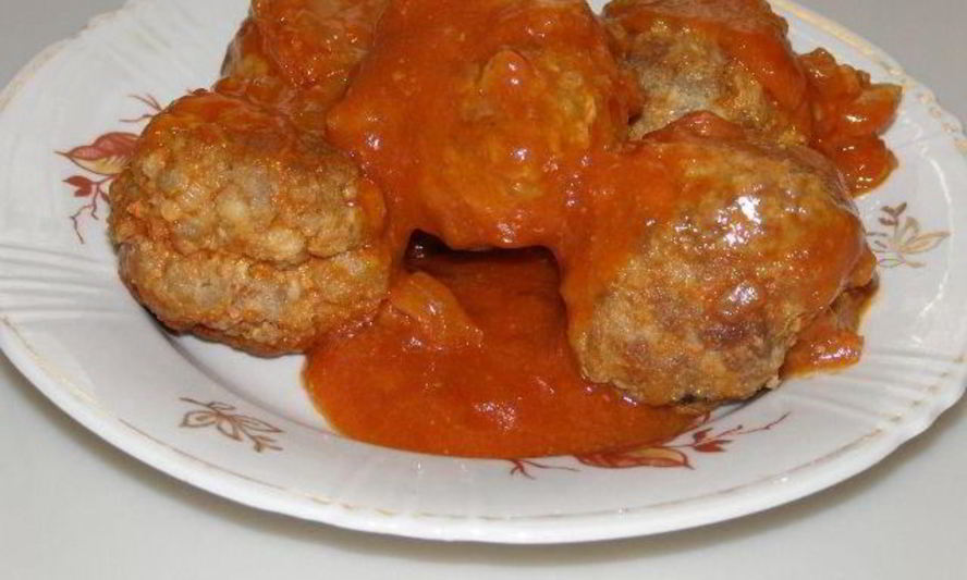 Рецепт тефтелей по-домашнему в томатном соке