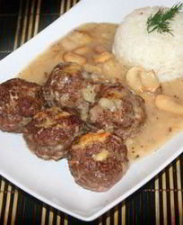 Тефтели Российские с грибами и гарниром